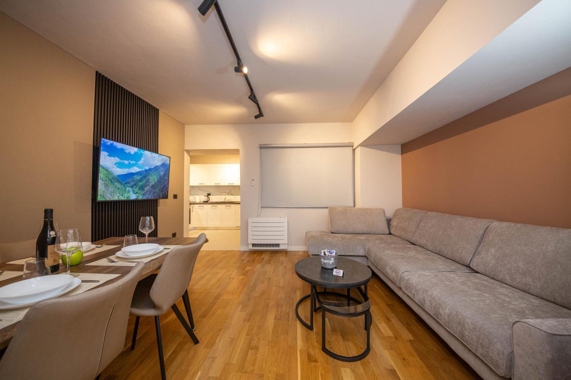 Blloku Unique Apartments 2 Tirana Extérieur photo