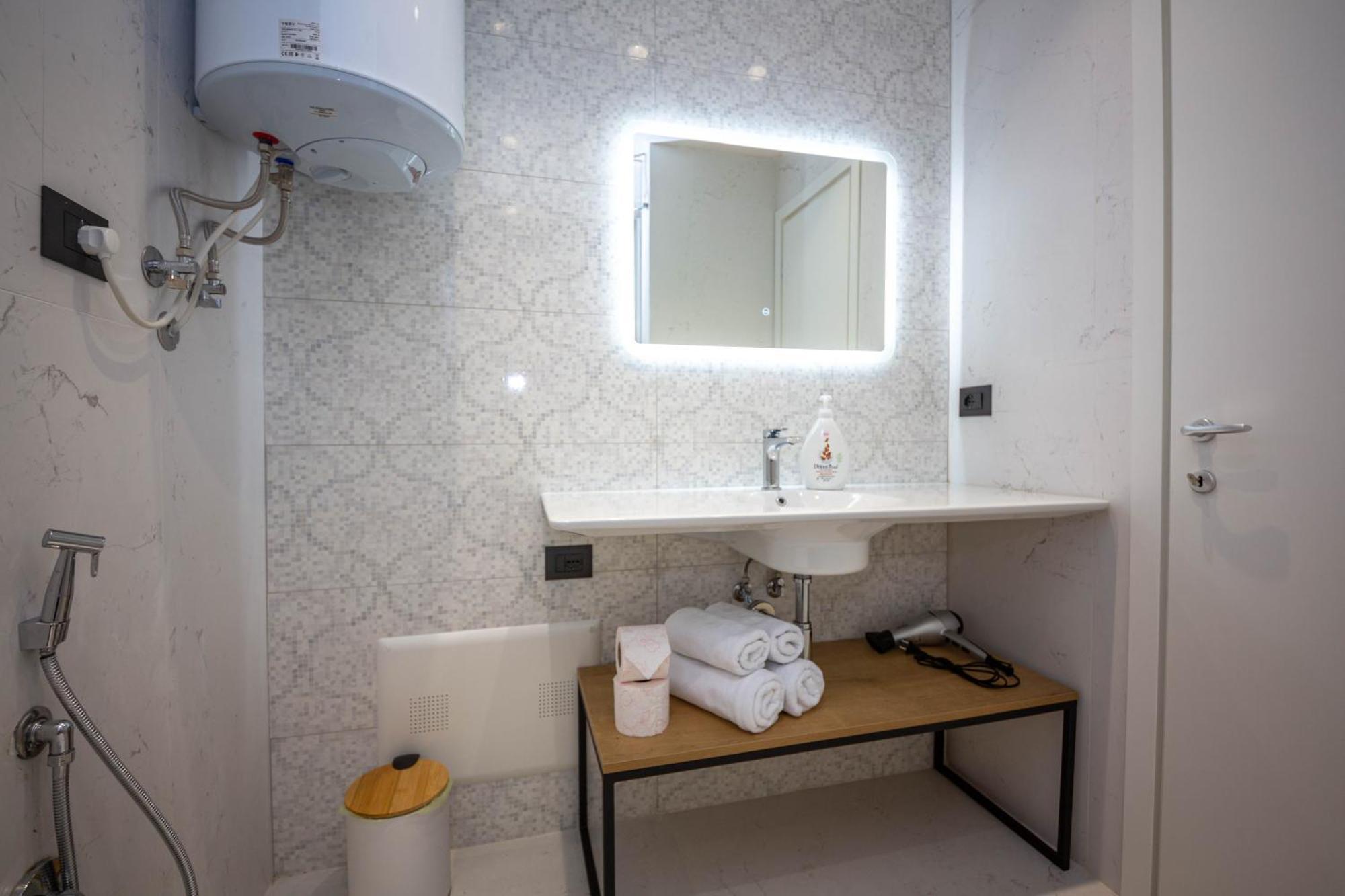 Blloku Unique Apartments 2 Tirana Chambre photo